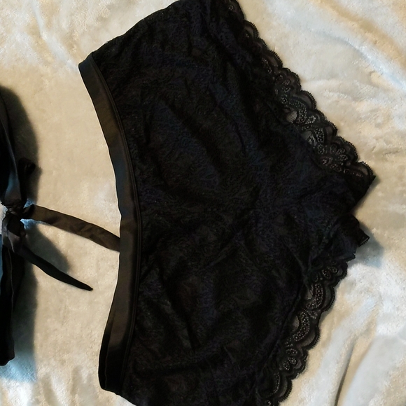 NWT cute black lace sleep set, medium - Picture 7 of 8